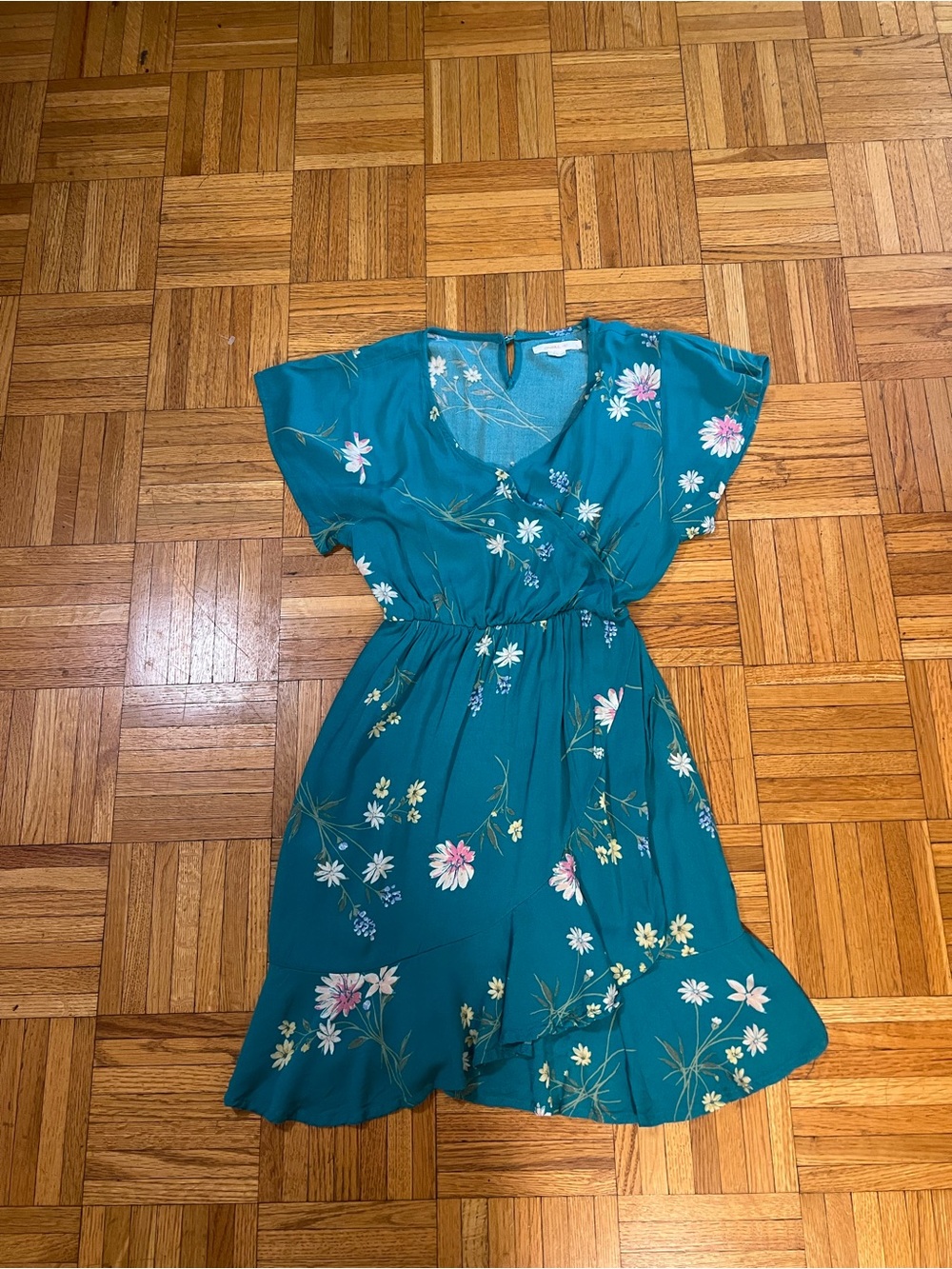 Surfer Girl Nights in O'Neill Teal Floral Wrap-Style Dress size Large (15 years)